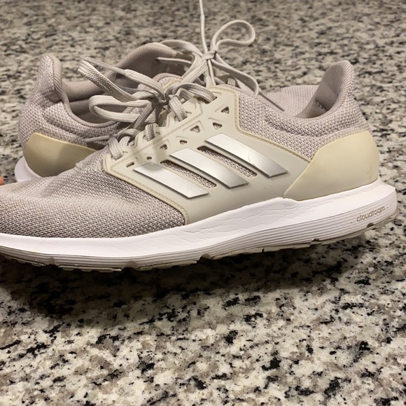 Adidas Cloud Foam Silver-Gray-White Running Shoes - Picture 5 of 16